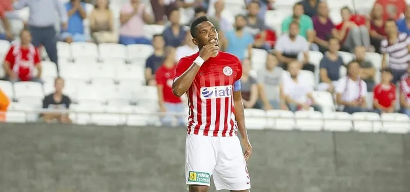 Kadro dışı kalan Eto'o'dan açıklama