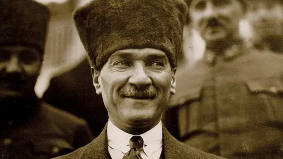 4 büyüklerden 10 Kasım mesajı