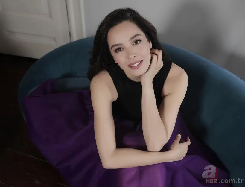 Mehmet Aslantuğ ile 27 yıllık evliliğini sonlandırmıştı! Arzum Onan’ın ayrılık sonrası ilk işi... 14