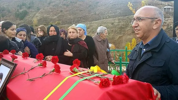 Van'daki terörist cenazesine katılmak isteyen HDP ve DBP'lilere izin verilmedi - 7