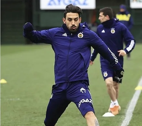 Fenerbahçe’de Beşiktaş derbisi öncesi sarı alarm