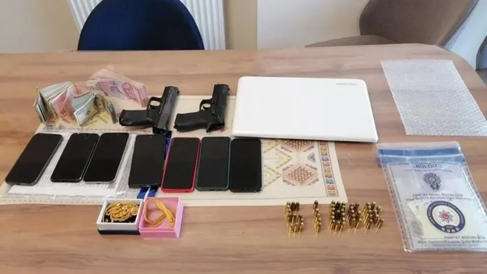 Sosyal medyada aşk tuzağı! Fotoğraflarla şantaj yapmışlar: 250'den fazla mağdur var