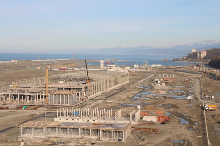 Başkan Erdoğan temelini atmıştı! Türkiye’nin denize dolgu ikinci havalimanına ilk uçağın iniş tarihi belli oldu