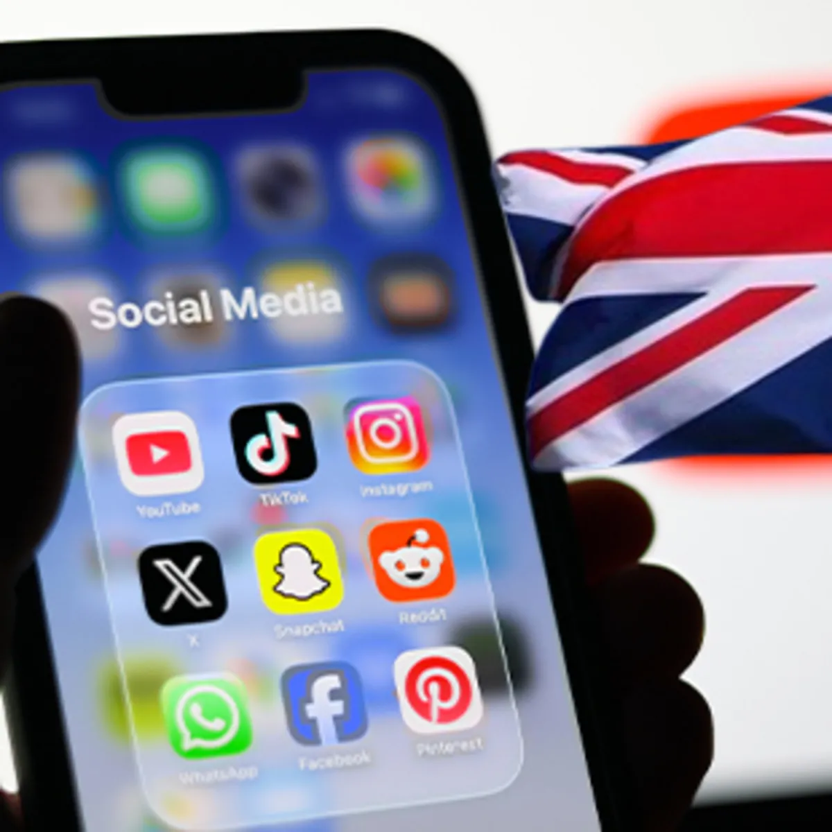 İngiltere'den dijital yayıncılara gözdağı! Netflıx ve Disney kıskaca alındı