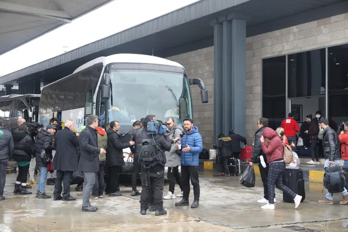 Son dakika: Tahliye edilen Türkler İstanbul'da! Türk vatandaşları için Kiev ve Harkiv’den tren seferi yapılacak - 3