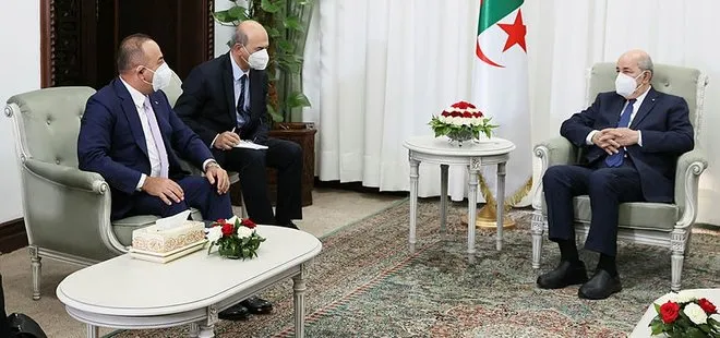 Dışişleri Bakanı Mevlüt Çavuşoğlu, Cezayir’de resmi temaslarda bulundu
