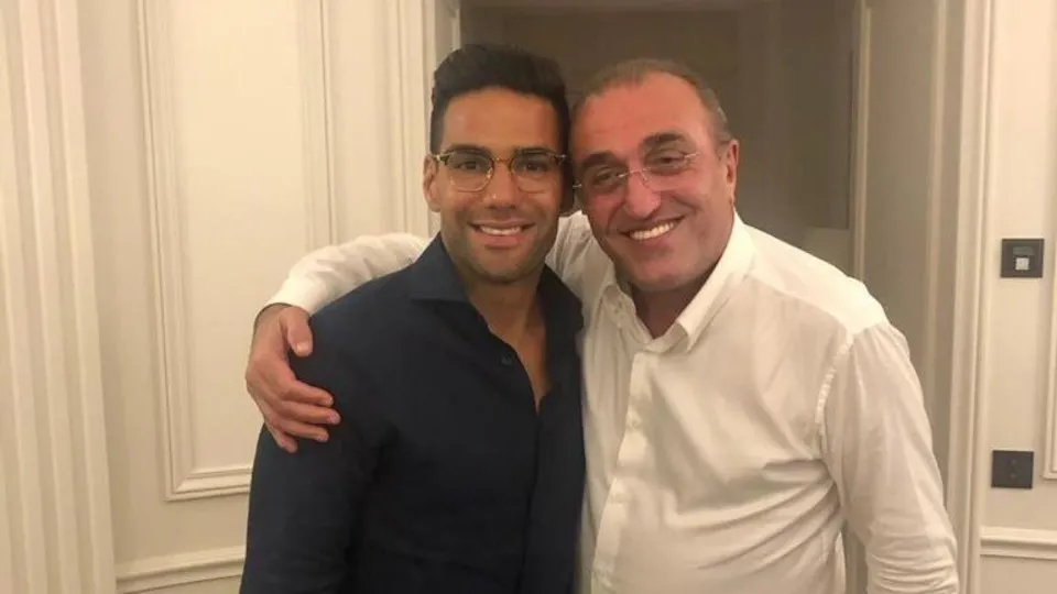 Galatasaray Falcao için bastırıyor! Falcao için son 6 gün!