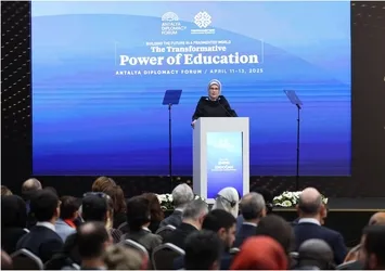 Emine Erdoğan'dan Filistinli çocuklar için vicdan çağrısı