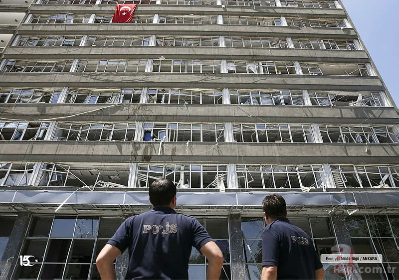 15 Temmuz şiirleri sözleri kısa uzun anlamlı şiirler! 4,8 kıtalık 15 Temmuz şiirleri! 11