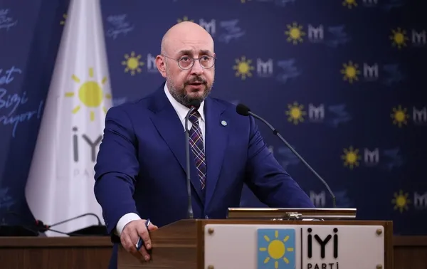 chp-iyi-parti-kavgasi-mahkemeye-tasiniyor-baris-yarkadasa-suc-duyurusu-1662566447013.jpg CHP-İYİ Parti kavgası mahkemeye taşınıyor: Barış Yarkadaş'a suç duyurusu - 3