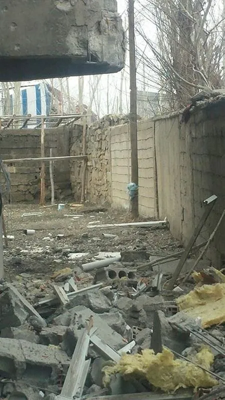 Teröristlerin Yüksekova’da yarattığı tahribat fotoğraf karelerinde