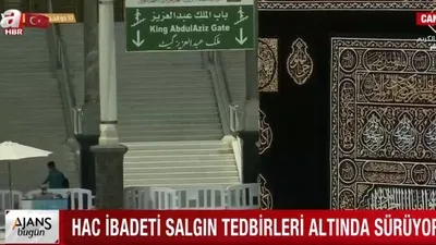 Mekke’de hacı adayları şeytan taşlıyor