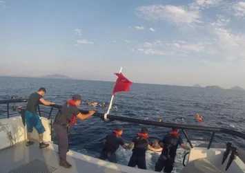 Bodrum'da göçmen teknesi battı!