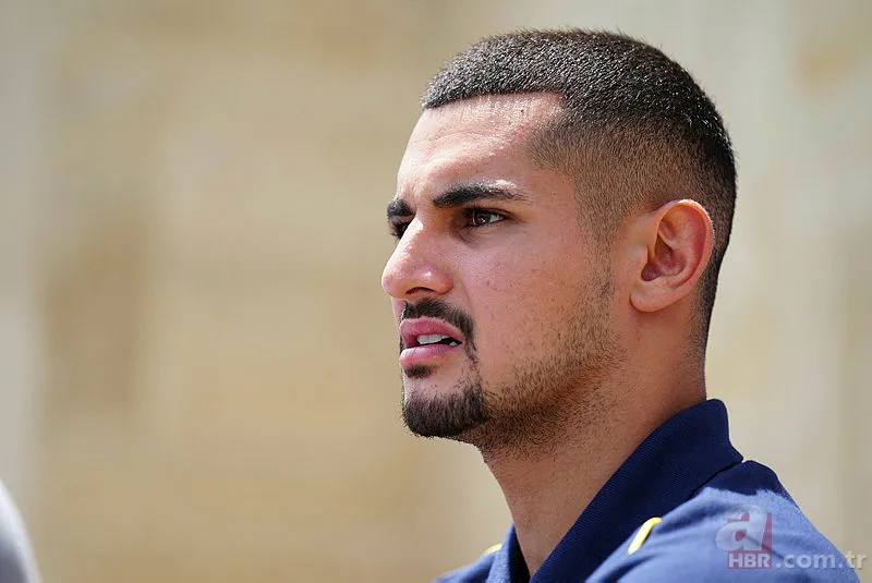 Fenerbahçe'de sürpriz veda! Üstü çizildi Mourinho 'gitsin' raporu verdi 8