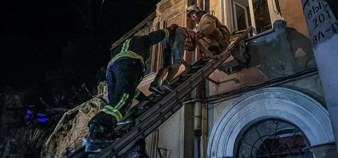 Rusya Ukrayna’nın Odessa kentini gece yarısı vurdu: 1 kişi öldü 22 kişi yaralandı...