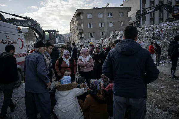 Son dakika deprem haberi... Asrın felaketinde can kaybı yükseliyor! 41 bin 20’ye yükseldi...