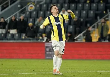 Mert Hakan Yandaş hastaneye kaldırıldı!