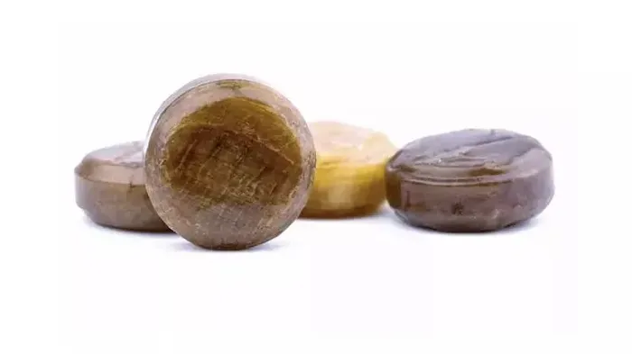 Ev yapımı doğal pastil tarifi! Boğaz ağrısını anında geçiriyor...