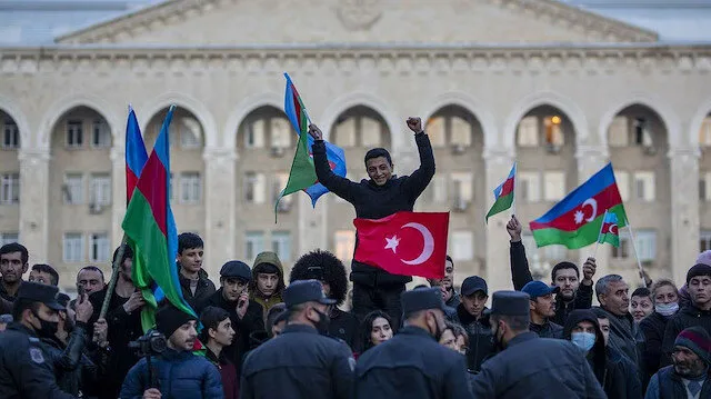 İngiliz basınından dikkat çeken Karabağ yorumu: Savaşın en büyük galibi Türkiye - 3