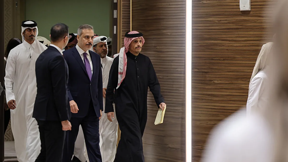 Dışişleri Bakanı Fidan'dan Katar'da kritik temaslar!