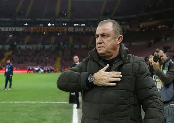 Transferde Terim'e tam yetki verildi