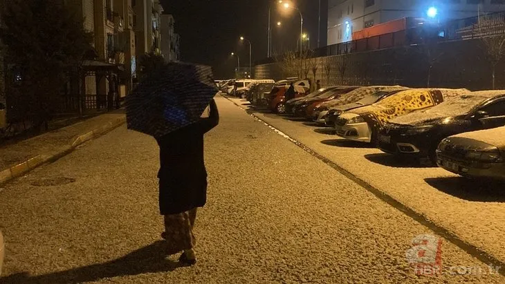 Gaziantep’te şiddetli dolu sonrası kent beyaza büründü! Vatandaşlar zor anlar yaşadı
