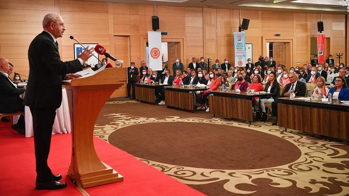 'Eyalet' ittifakı! HDP'nin talepleri CHP'nin 'Güçlendirilmiş Parlamenter Sistem' raporuna girdi