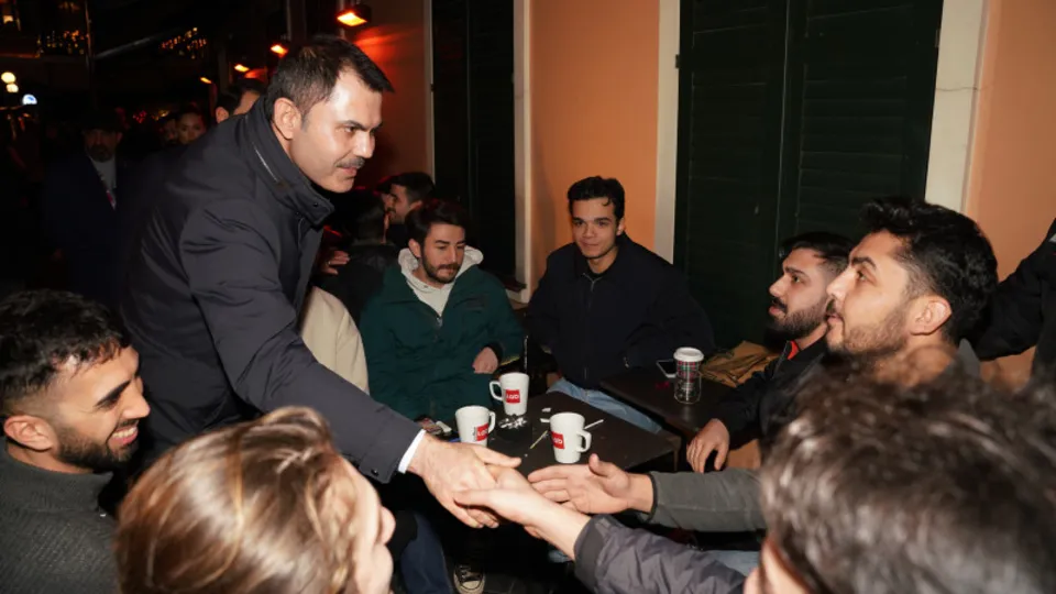 İstanbul'un bitmeyen sorunu! Kurum'dan trafik çilesine ilişkin flaş sözler: Vatandaşımız ömründen üç buçuk yıl kaybediyor