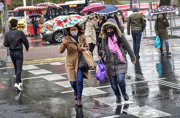 SON DAKİKA! Aybar etkisini gösterdi İstanbul kar altında! Meteoroloji'den 56 ile sarı ve turuncu kodlu uyarı | İstanbul'a TIR ve kamyonların girişi yasaklandı - 11