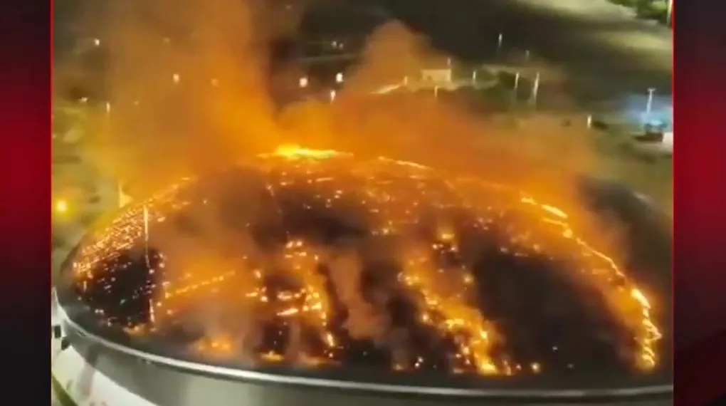 OLİMPİYAT STADI ALEV ALDI