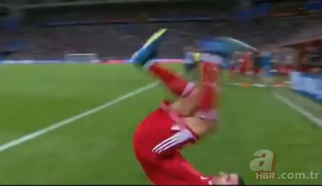 Tacı takla atarak kullanmaya çalıştı 8