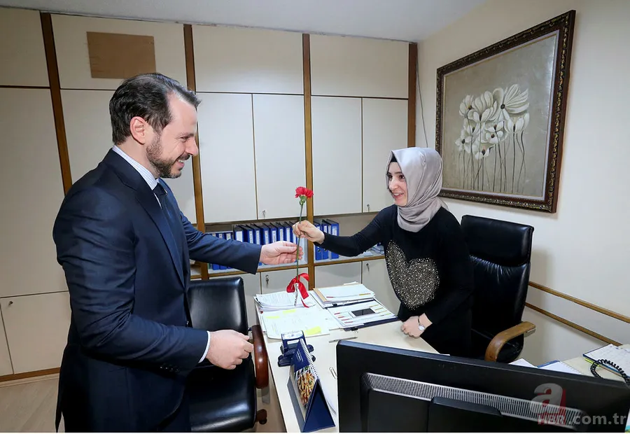 Bakan Berat Albayrak'tan kadınlar günü mesajı 1