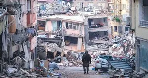 Yaralı yüreklerin insanlık koşusu