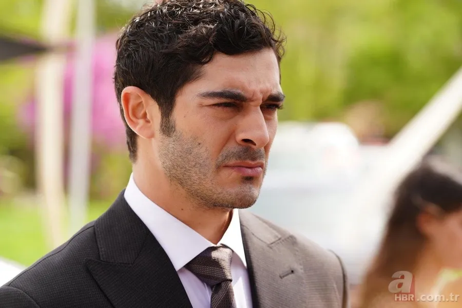 2024 bitmeden aşk bitti! Burak Deniz'in sevgilisi Bestemsu Özdemir'den itiraf... 4