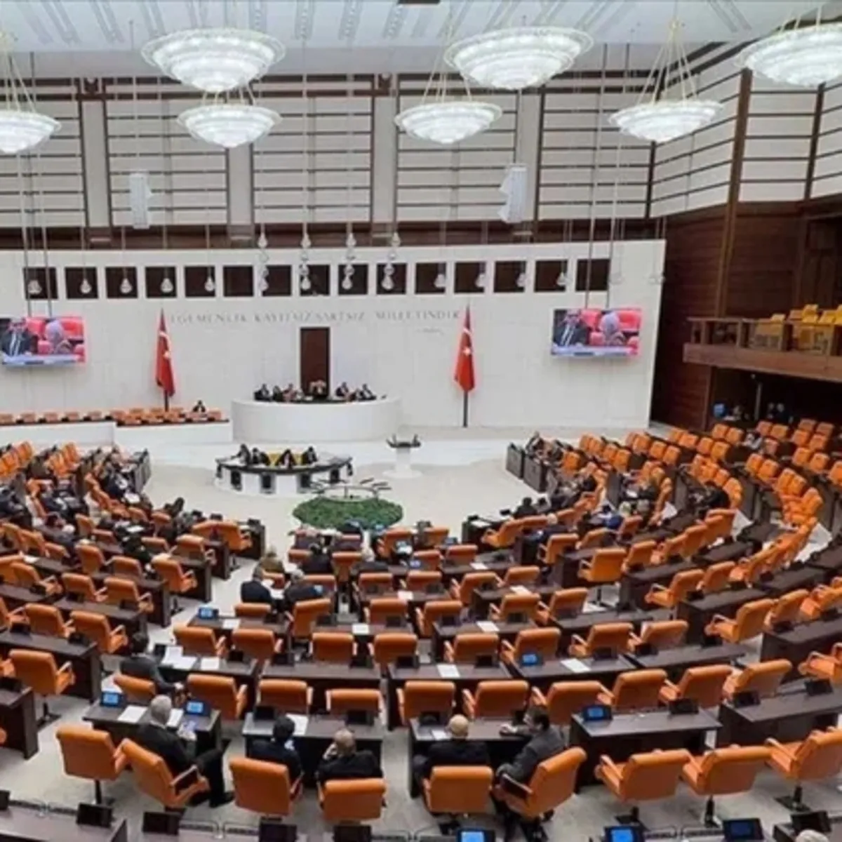 Meclis’te tarihi mutabakat: 50 yıllık pranga kırılıyor! 5 Türkiye inşa edecek kritik atılım