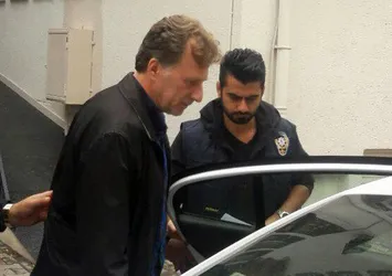 Eski milli futbolcu tahliye edildi!