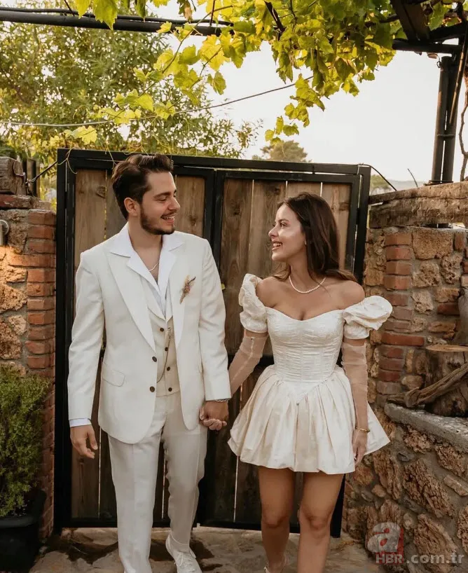 Perihan Savaş oğlu Savaş Zafer'i uğurladı! Sosyal medyadan paylaştı 3