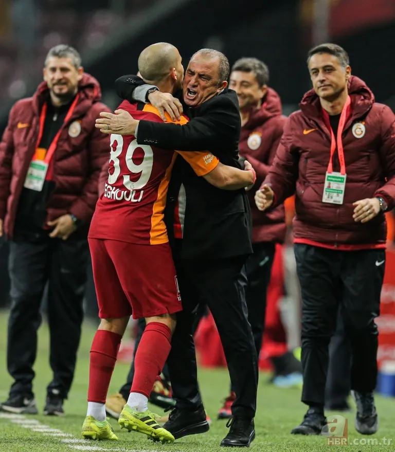 Feghouli attı, Terim sevinçten havalara uçtu! Galatasaray - Kayserispor maçından çarpıcı kareler 15