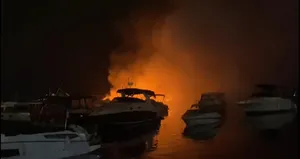 Korku dolu anlar! 6 tekne cayır cayır yandı