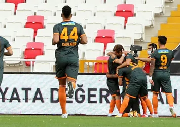 Sivasspor: 0 - Alanyaspor: 2 MAÇ SONUCU