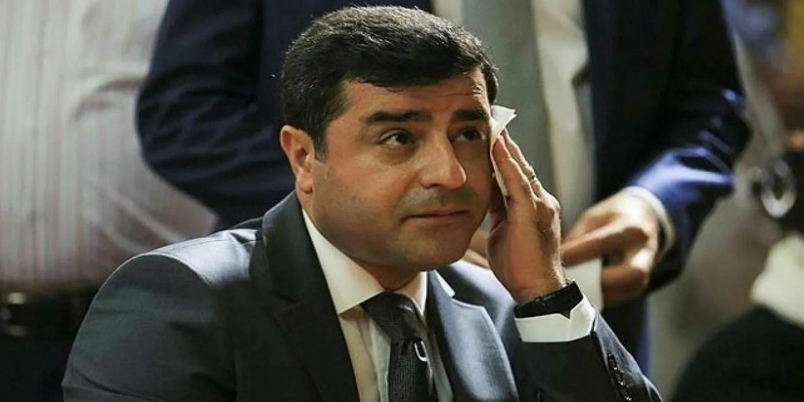 Başsavcıyı hedef gösteren Selahattin Demirtaş'a hapis cezası