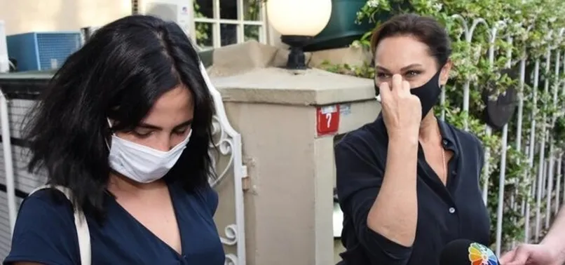 Hülya Avşar peçe takanlarla ilgili skandal sözlerini eleştirenlere tehdide başladı: Gönderiyi sil yoksa hiç iyi olmaz!