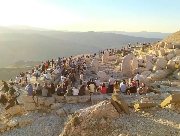 Nemrut Dağı'nda Kurban Bayramı yoğunluğu - 4