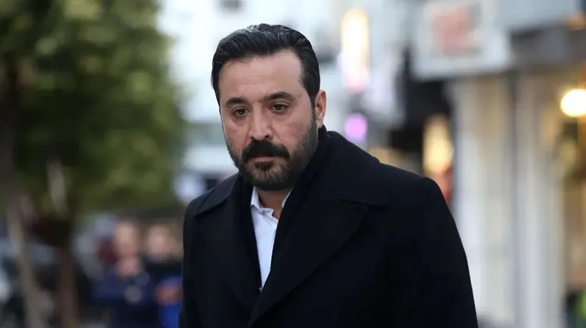 Ünlü oyuncu duyurdu! Kurtlar Vadisi'nin Muro'su Mustafa Üstündağ yeniden baba oldu