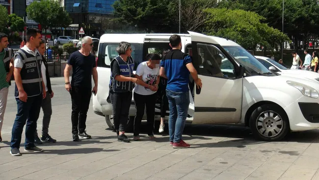 İstanbul'da kocasını öldüren kadın: Kendimi savundum, o beni öldürecekti - 1