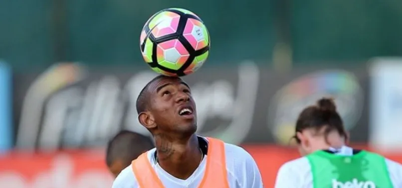 Anderson Talisca büyülemeye devam ediyor!