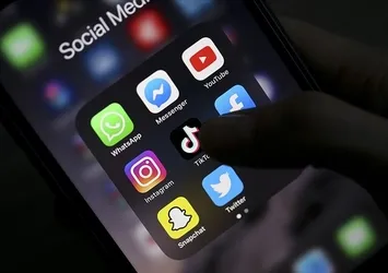 Türkiye'de kaç sosyal medya kullanıcısı var? Bakan Abdulkadir Uraloğlu sayıyı açıkladı