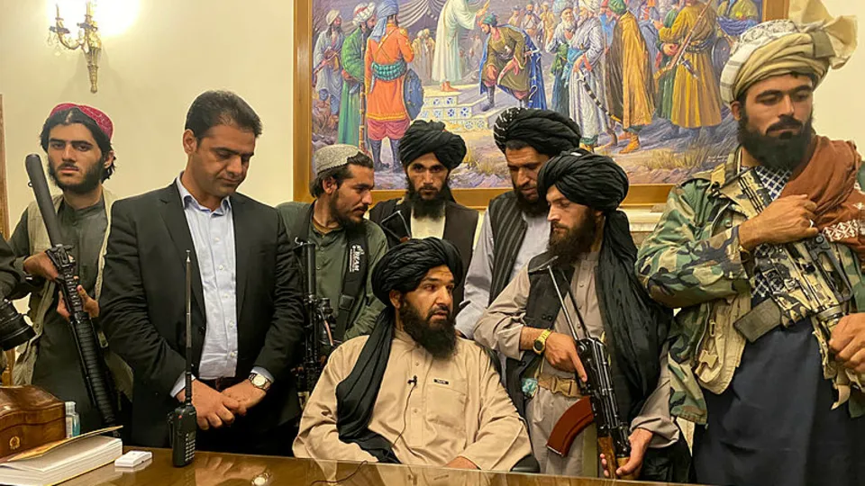 Afganistan'da neler oluyor? Taliban başkent Kabil'i ele geçirdi! İşte son durum