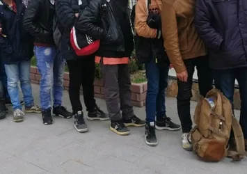 Edirne'de 21 düzensiz göçmen yakalandı