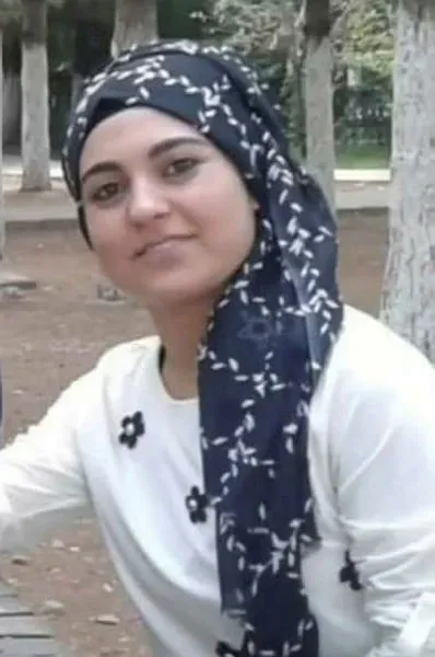 diyarbakirda-babasini-kaybeden-kiz-canina-kiydi-kardesleri-de-onun-olumune-dayanamayarak-intihara-kalkisti-1622984430268.jpg Diyarbakır’da babasını kaybeden kız canına kıydı! Kardeşleri de onun ölümüne dayanamayarak intihara kalkıştı - 4